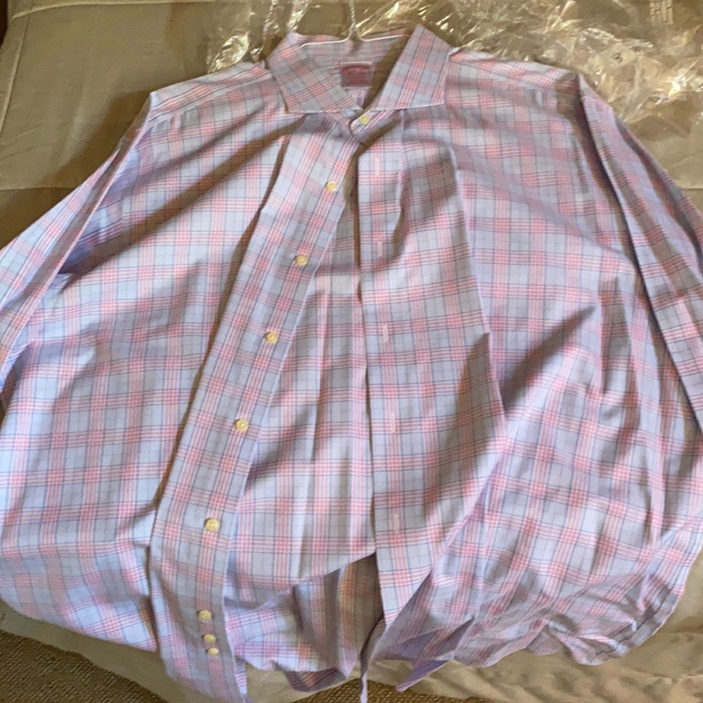 Long sleeve dress shirt. Brooks brothers